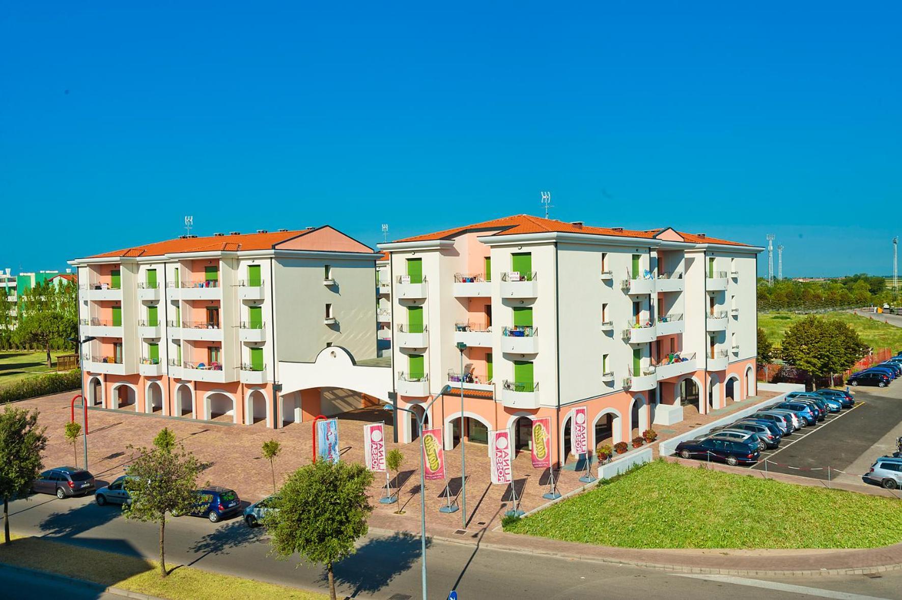 Residence Galleria Gran Mado Caorle Buitenkant foto